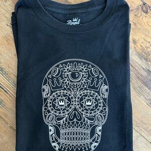 Royal Black Skull Graphic Men's Shirt
